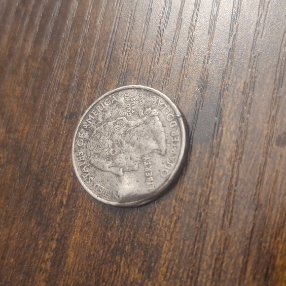 2001 New York Quarter w/ MASS DESTRUCTION - Picture 2 of 3